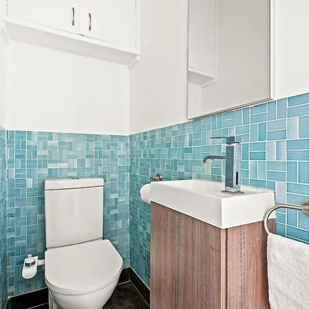 Bnbnova - 2br - Near Eiffel Tower And Montparnasse Apartment Paris